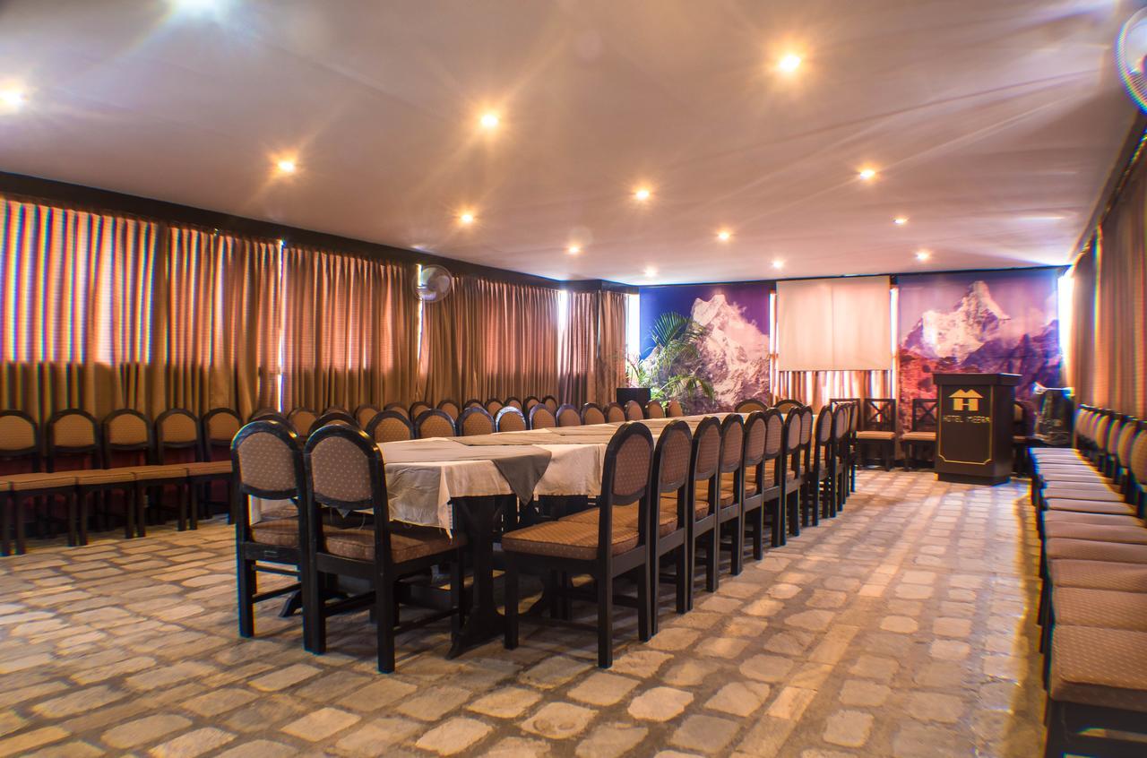 Hotel Meera Pokhara Exterior foto
